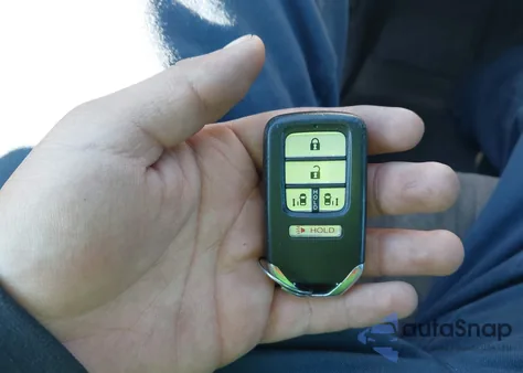 2016 Honda Odyssey Ex z USA, uszkodzony, nr VIN 5FNRL5H46GB151634